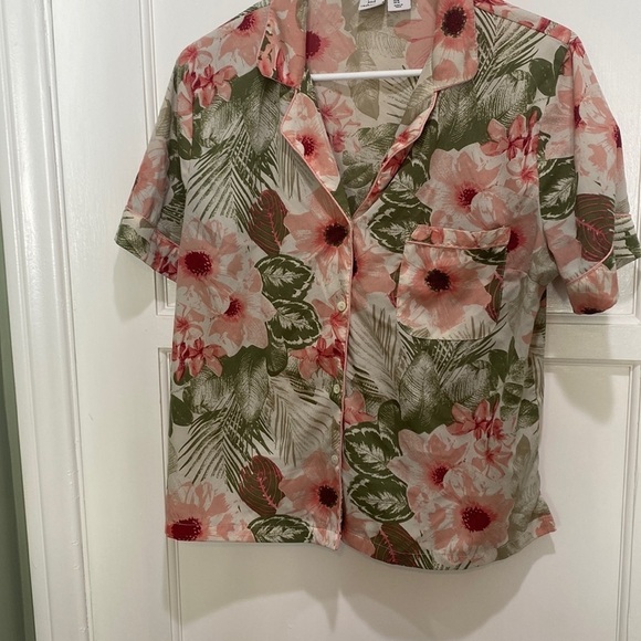 Cupcakes & Cashmere tropical satin pajamas set pink green floral size medium - Picture 1 of 9